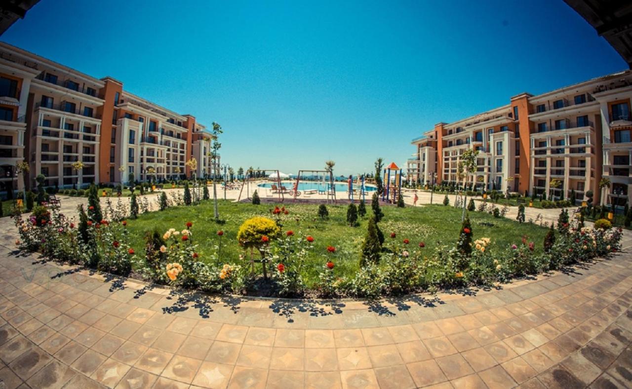 Sea View Apartment Prestige Fort Beach , Premier Fort Beach Sveti Vlas Luaran gambar