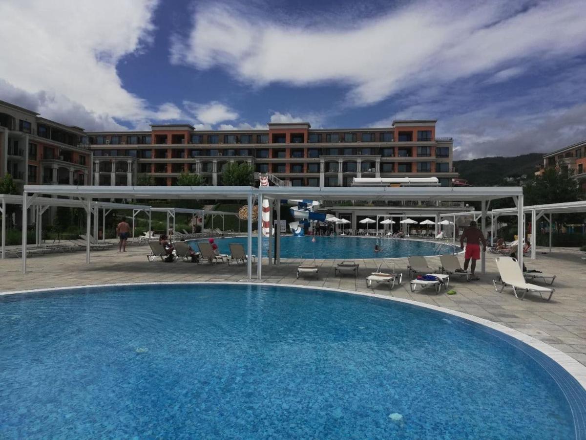 Sea View Apartment Prestige Fort Beach , Premier Fort Beach Sveti Vlas Luaran gambar